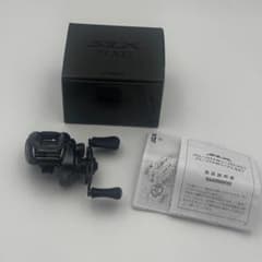 【美品】シマノ SLX 71XG 左巻き ベイトリール 1日のみ使用 箱取説付きのサムネイル