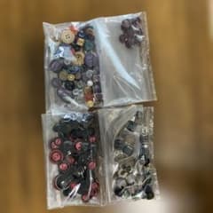 ハンドメイド用ボタンセットのサムネイル