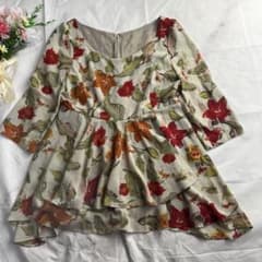 極美品グレースコンチネンタル 花柄 ブラウス フリル ペプラム 36 