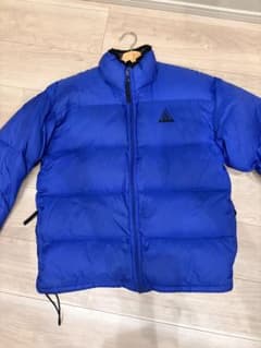 NIKE ACG ダウンジャケット　旧タグ　Mサイズのサムネイル