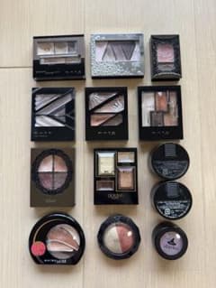 アイシャドウ まとめ売り（KATE,メイベリン, visee,etc）のサムネイル