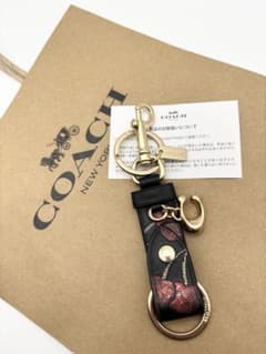 COACH☆新品】 トリガー スナップ バッグ チャーム☆チェリー プリント