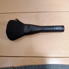 NARS ナーズ ミニサイズ ノベルティ パウダーブラシ フェイスブラシ 未使用