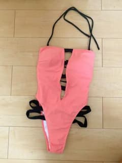 新品未使用　海外風水着のサムネイル