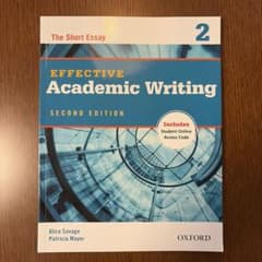 Effective Academic Writing 2のサムネイル