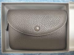 【シナモン様専用】スタジオラコーズ　内縫いフラップ財布　Mのサムネイル