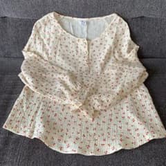 さくらんぼ柄　上下セットパジャマのサムネイル