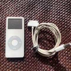 Apple iPod 2GB USBケーブル付きのサムネイル