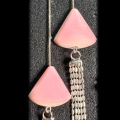 希少 女王貝 ピアス 三角 silver925 ピンクコンクシェル ペア 希少 女王貝 ピアス 三角 silver925 ピンクコンクシェル ペア - メルカリ