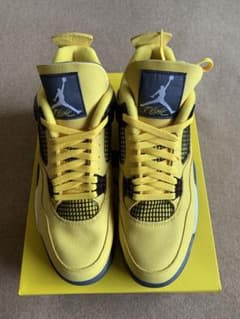 【新品/29cm】　NIKE AIR JORDAN 4 "TOUR YELLOWのサムネイル