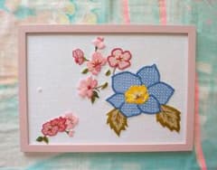 戸塚刺繍 花柄刺繍 ハンドメイド 額装済み - メルカリ