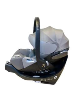 Cybex Cloud Z i-Size & 回転式ベースZセットのサムネイル