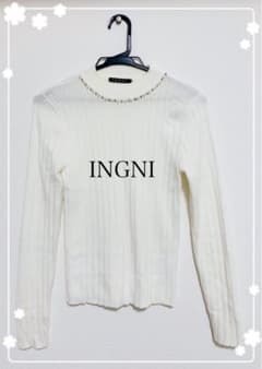 INGNI♡イング 長袖ニットカットソー トップス ホワイト ビジューのサムネイル