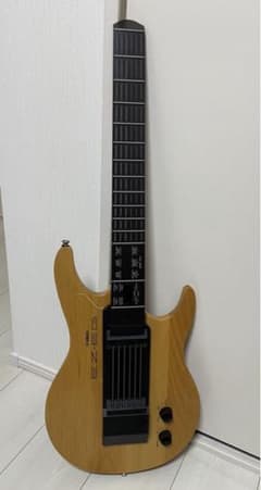 YAMAHA EZ-EG 電子ギター　アンプ内蔵　光るギター ヤマハのサムネイル