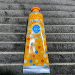 ロクシタン シア ハニー ホイップハンドクリーム 30mlのサムネイル