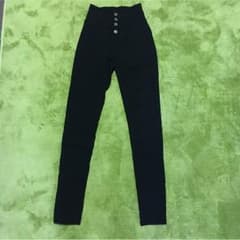 ★ハイウエストスキニーパンツ★美品！のサムネイル