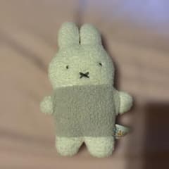 ミッフィちゃん　ぬいぐるみのサムネイル