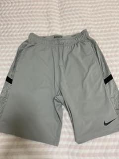 NIKE ナイキ ハーフパンツのサムネイル