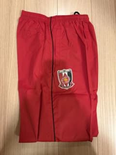 ま*ー様 浦和レッズ ハートフルクラブ ジャージ パンツ 160新品のサムネイル
