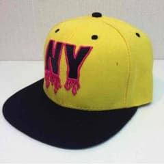 ★新品未使用★ 子供用 帽子 綺麗な黄色です♬のサムネイル