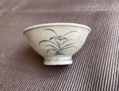 李朝 磁器 花模様 酒杯 直径約8.3cm - メルカリ