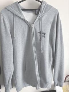 Stussy グレー パーカー Mediumのサムネイル