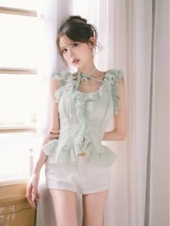♥️Darich シアーラメシフォンフリルトップス MNT ダーリッチ