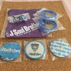 最終値下げ！三代目セットのサムネイル