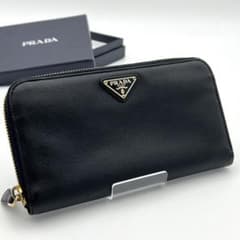 北斗の謙信品　✨極上美品✨　プラダ　長財布　三角プレート　トライアングル 極美品】 PRADA プラダ 三角プレートトライアングル サフィアーノ 長