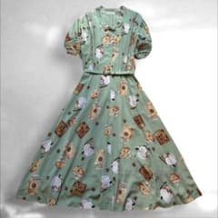 美品 KANEKO ISAO 香水瓶柄 ロングワンピース グリーン ベルト付 美品 KANEKO ISAO 香水瓶柄 ロングワンピース グリーン ベルト付