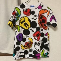 ディズニー Tシャツ ミッキー新品のサムネイル