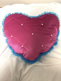 ミニーのファンダーランド パルパルーザ ハート型 ひざかけ - メルカリ