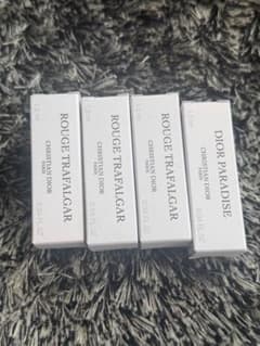 DIOR 香水 ミニボトル 4本セットのサムネイル