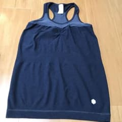 emmi  yoga  タンクのサムネイル
