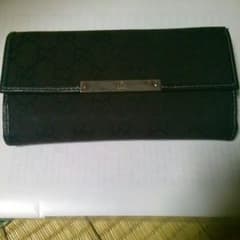 美品！Gucci財布のサムネイル