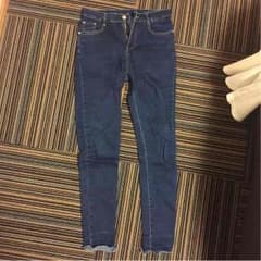デニムパンツ スキニーのサムネイル