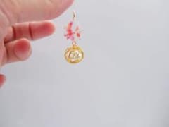 12.可憐な華やかさのピアス（片耳）のサムネイル