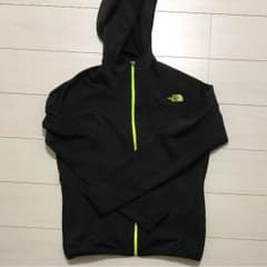 ノースフェイス パーカーのサムネイル