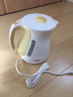 ティファール 電気ケトル 1のサムネイル