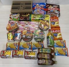 お菓子まとめ売り‼️アミューズメント景品 詰め合わせ - メルカリ