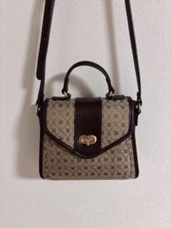 MOUSSY ブラウン　ショルダーバッグのサムネイル
