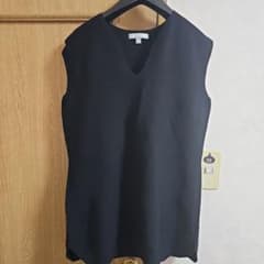 マメクロゴウチ×ユニクロVネック ノースリーブトップス 黒 XL 美品