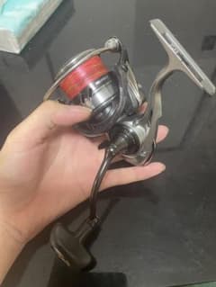 ダイワ  18 カルディア  LT4000 スピニングリールのサムネイル