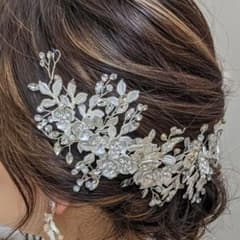 リーフ、小枝、花のビジューヘッドドレスのサムネイル