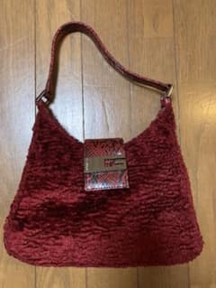 GUESS  ショルダーバッグのサムネイル