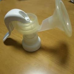 ピジョン哺乳瓶の搾乳器のサムネイル