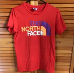 Tシャツ ノースフェイス 赤 レディースのサムネイル