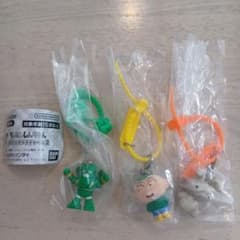 Crayon Shin-chan Colorful Multi Charm 2: Quantum Robo, Masao, Rabbit