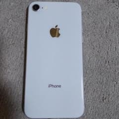 Apple iPhone8本体のサムネイル