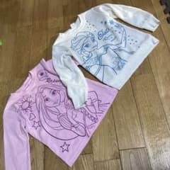 ラプンツェルロンTとエルサのトレーナーのセット　110センチのサムネイル